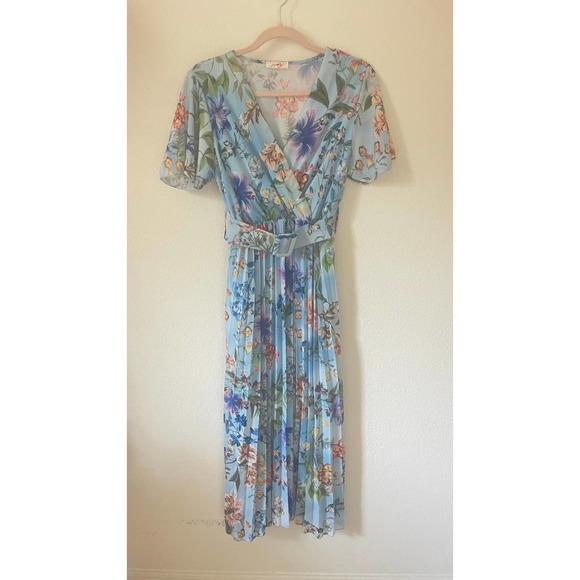 Floral and Pleated Belted Dress Made in Italy - Picture 3 of 9